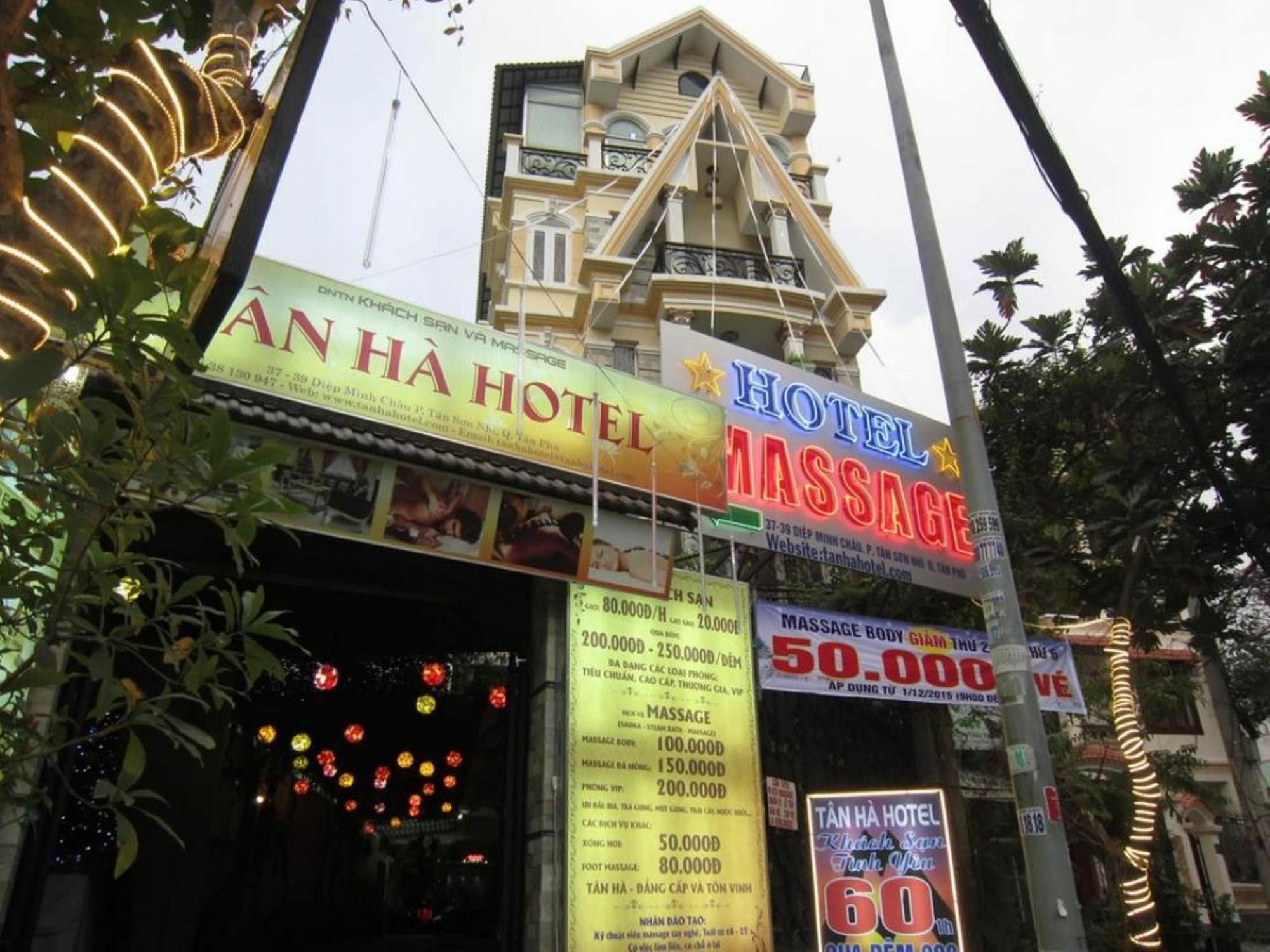 Tan Ha Hotel Ho Chi Minh City Exterior photo